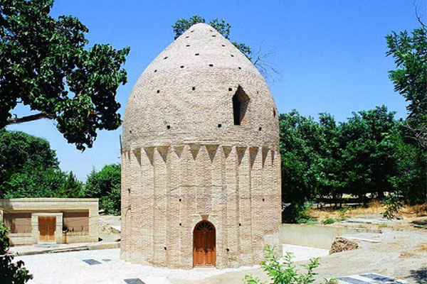 برج مقبره کردان کرج